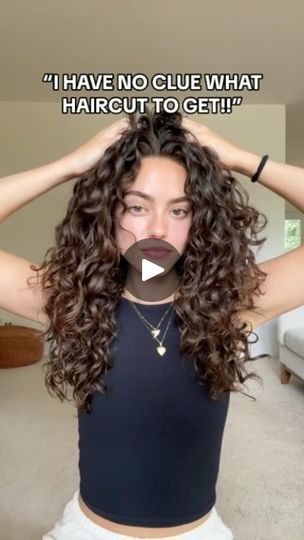 371K views · 20K reactions | - U SHAPE: this style of cut is perfect for waves and curls because it stops the triangle dilemma most of us have. It happens when the thickness of your hair is the same root to ends leaving a triangular shape. - SHORT TO LONG LAYERS: shorter layers add volume and dimension to the top of your hair while long layers provide the length and shape to your ends. This also provides a fuller shape to your curls once again avoiding the triangle shape. Its adds more of a loos c shape when viewed from the side. - FACE FRAMING: Personally I love having face framing pieces. I keep line around chin lemgth bc I change my hair part often (middle and side). Keep in mind that if you go shorter and wear your hair to the side and middle that the curls may stick straight up when w Curly Haircut Long Layers Face Framing, U Shape Curly Haircut, Layered Chunky Curls With Bangs, Layered Hair With Face Framing, Short To Long Layers, Curly Face Framing Layers, Best Haircuts For Long Faces, Long Layers With Face Framing Pieces, Face Framing Layers Side Part