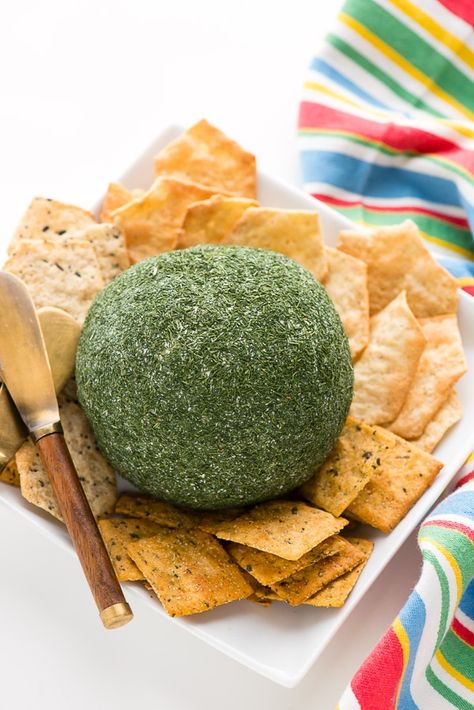 Dill Green Onion Cheese Ball. Creamy, tangy, irresistible flavors make this easy gluten-free appetizer recipe perfect for entertaining or snacking! - BoulderLocavore.com Green Onion Cheese Ball, Onion Cheese Ball, Taco Meatballs, Party Snacks Easy Appetizers, Dessert Cheese Ball, Party Food Easy Appetizers, Gluten Free Recipes Appetizers, Party Snacks Easy, Ball Recipes