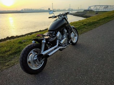 Honda Magna Bobber, Honda Magna, Honda Bobber, Bobber Bikes, Custom Bobber, Short Video, Gopro, Cars And Motorcycles, Tractor