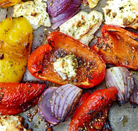 Roasted Bell Pepper & Feta with Za’atar Capsicum Recipes, Roasted Capsicum, Zucchini Feta, Bell Pepper Recipes, Feta Recipes, Good Roasts, Za Atar, So Satisfying, Roasted Peppers