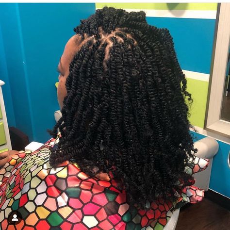 Long Spring Twists Hairstyles, Small Spring Twist, Auburn Spring Twists, Springy Afro Twist Hair, Springy Afro Twist, Outre X-pression Twisted Up Springy Afro Twist, Bts Hairstyle, Spring Twist Hair, Spring Twists