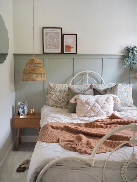 Wall Panelling in bedroom Natural Panelling Bedroom, Natural Bedroom Panelling, Loft Bedroom Wall Panelling, Panneling Rooms Bedroom Green, Bedroom Panneling Sage Green, Mdf Panel, Wall Panels Bedroom, Wall Paneling Diy, Bedroom Panel