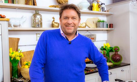 James Martin's house with his girlfriend puts other country homes to shame - see inside Chef House, Martin House, Tv Chefs, Ultimate Kitchen, Cooking Tutorials, James Martin, Studio Kitchen, Country Homes, Pizza Bake