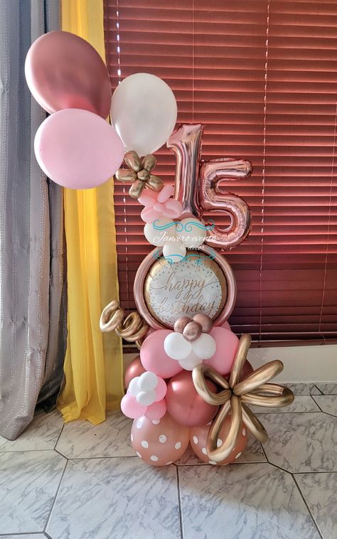 Small Balloon Bouquet Ideas, Small Balloon Bouquet, Valentines Balloons Bouquet, Indian Baby Shower Decorations, Balloons Galore, Valentines Balloons, Small Balloons, Mini Bouquet, Mini Balloons