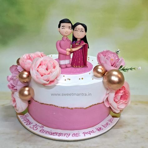 Customised whipped cream cake adorned with fondant figurines for parents 35th anniversary . . . #35thanniversarycake #parentsanniversarycake #inpune #marriageanniversarycake #anniversarycake #whippedcreamcake #fondantfigurines #husbandandwife #cakewithflowers #bestinpune 🚗 Delivery in Pune, PCMC ☎️ Contact 7058714701 🎂 Customized Designer cakes since 2013! [35thanniversarycakepune, parentsanniversarycakepune, anniversarycakepune, bestanniversarycakeinpune, uniqueanniversarycakepun... 25th Anniversary Mehandi Designs, Anniversary Cake Ideas For Parents, Cake For Parents Anniversary, Anniversary Cakes For Parents, Aniversary Cakes Designs, Mom Dad Anniversary Cake, Anniversary Cake Designs For Parents, Anniversary Cake For Parents, Anniversary Cake Images