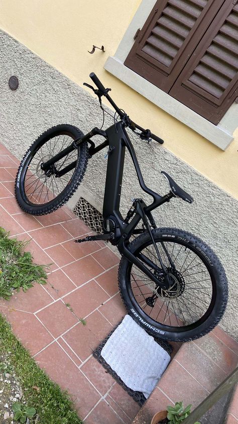 Carbon fiber 500W mid motor mountain velo electrique in Italy Gear Cycle, Full Suspension Mountain Bike, Bike Electric, Downhill Bike, Pedal Power, Electric Mountain Bike, Electric Bikes, Bike Mtb, Bike Gear