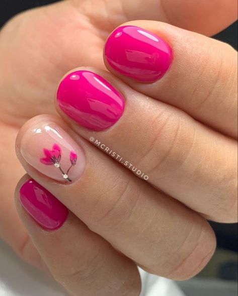 Flower Nail Designs For Short Nails, Gel Mani Short Nails Pink, Pink Nails With Flower Design, Super Short Gel Nails, Super Short Nail Designs, Nails Idea Summer, Super Short Nails Ideas, Pink Nails With Flowers, Super Short Nails