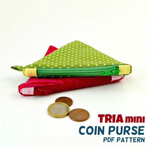 Easy crafts to make and sell Small Coin Pouch, Coin Purse Pattern, Sacs Tote Bags, Purse Pattern, Mini Coin Purse, Costura Diy, Cadeau Diy, Sewing Class, Creation Couture