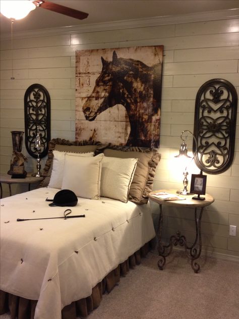 Horse theme Cute Horse Themed Bedrooms, Equestrian Aesthetic Room, Barrel Racing Bedroom Ideas, Equestrian Bedroom Ideas, Horse Bedroom Ideas, Horse Bedrooms, Equestrian Room, Equestrian Bedroom, Bedroom Ideas For Teens