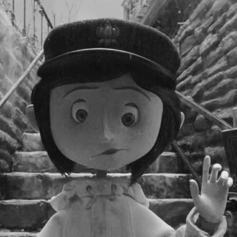 Gothic Girl Art, Coraline Art, Coraline Aesthetic, Tim Burton Characters, Tim Burton Style, Goth Kids, Coraline Jones, Black And White Photo Wall, Screen Painting