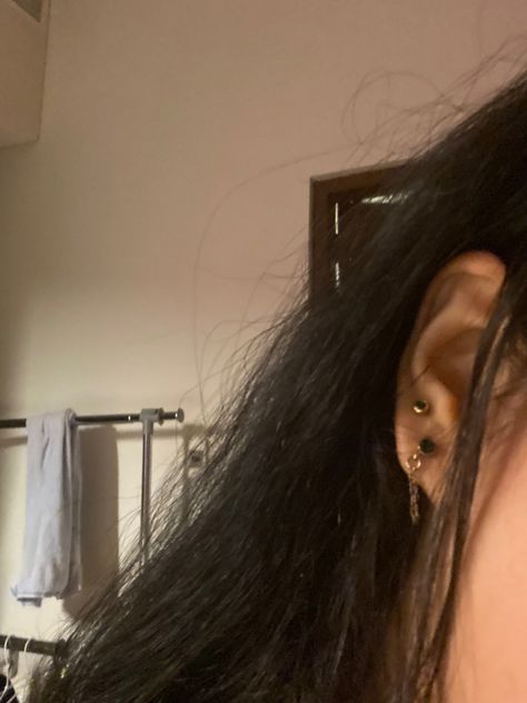 earrings | hoops | studs | first piercing | second piercing | lobe piercing | earring inspo | aesthetic Second Lobe Piercing, First Piercing, Piercing Lobe, Earring Inspo, Second Piercing, Earrings Hoops, Lobe Piercing, Nara, Cute Jewelry