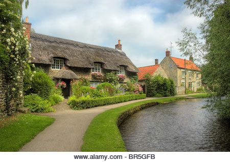 Dale High Resolution Stock Photography and Images - Alamy North York Moors National Park, Happy August, North York Moors, Thatched Cottage, British Countryside, 수채화 그림, English Cottage, My Car, Uk Travel