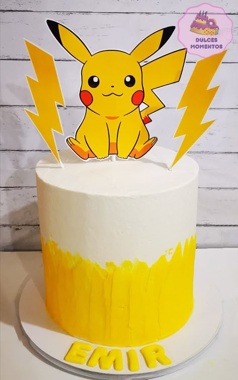 Pokemon Cake Simple, Picachu Cakes Pokemon, Pikachu Cake Birthdays, Cake For Bday, Pikachu Birthday Cake, Cake Pikachu, Pastel Pokemon, Pokémon Cake, Pikachu Party