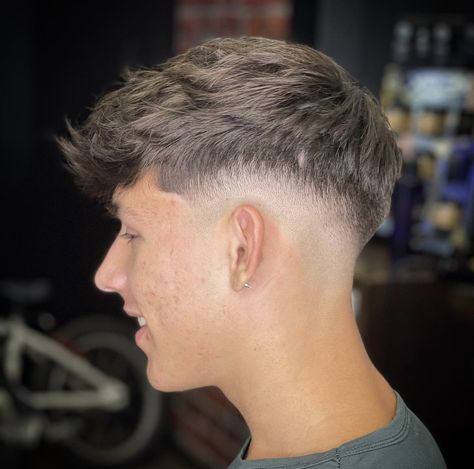 Mid Fade Fluffy Fringe, Mid Skin Fade Fluffy Fringe, Mid Fade Fluffy Hair, Taper Drop Fade, Medium Drop Fade, Mid Skin Fade Men, Mid High Fade, Low Taper Fringe, Low Mid Fade