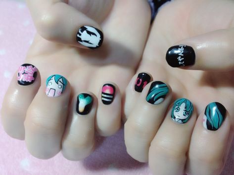 Miku Nails, Nike Nails, Kawaii Nail Art, Colourful Hair, Anime Nails, Grunge Nails, Japanese Pop Culture, Really Cute Nails, Kawaii Nails