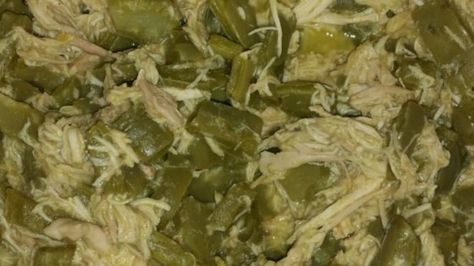 This recipe makes chicken and nopales (cactus) in a sauce made of pureed tomatillos and jalapeno peppers. Nopales Recipe, Cactus Recipe, Jalapeno Peppers, Jalapeno Chicken, Chicken Main Dishes, Latin Food, Chicken Dishes Recipes, Roasted Red Peppers, Recipe Details