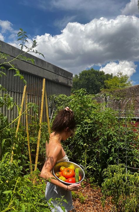 Backyard Vegetable Garden Aesthetic, Fruit And Vegetable Garden Aesthetic, Black Gardener Girl, Growing Vegetables Aesthetic, Gardening Hobby Aesthetic, Spring Gardening Aesthetic, Gardening Vision Board Pictures, Urban Garden Aesthetic, Girl Gardening Aesthetic