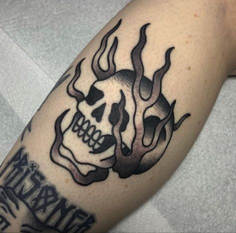 Flaming Skull Tattoo, Trip Tattoo, Flaming Skull, Special Tattoos, Super Secret, Tattoo Design Drawings, Tattoos And Piercings, Tattoo Design, I Tattoo