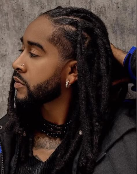 Afro Dreads, Mens Dreadlock Styles, Mens Twists Hairstyles, Dreadlocks Men, Dread Hairstyles For Men, Mens Dreads, Beard Designs, Long Dreads, Dreadlock Hairstyles For Men