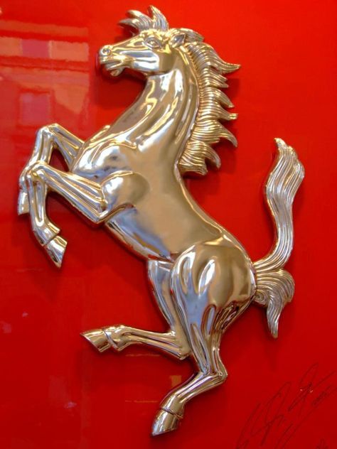 Ferrari Horse, Horse Browband, 2 Horses, Luxury Toys, Ferrari Scuderia, Ferrari World, Car Badges, Exotic Sports Cars, Car Emblem