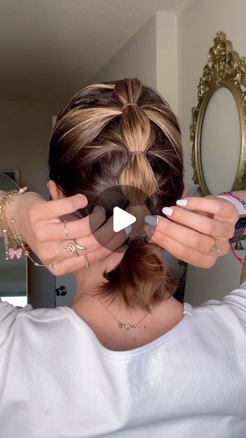 How To Make Braids For Short Hair, Easy Braid Medium Length Hair, French Braid Styles For Short Hair, Easy Plaits Hairstyles Short Hair, Easy Bubble Hairstyles, Cute Golf Hairstyles Short Hair, Cute Ways To Pull Back Short Hair, Short Hair Bubble Pony, Bubble Braid Single