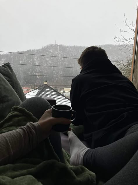 Winter Cabin Aesthetic Couple, Cozy Cabin Aesthetic Couple, Cozy Cuddles Couple, Cozy Couple Aesthetic Faceless, Winter Couples Aesthetic, Winter Cabin Couple, Domestic Aesthetic Couple, Cabin Aesthetic Couple, Cabin Couple Aesthetic