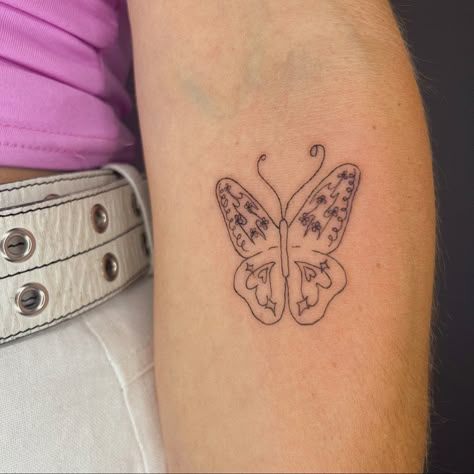 Cartoon Butterfly Tattoo, Butterfly With Eyes Tattoo, Dainty Butterfly Tattoo, Brown Tattoos, Simple Tats, Browning Tattoo, Cute Tats, 100 Tattoo, 3 Tattoo