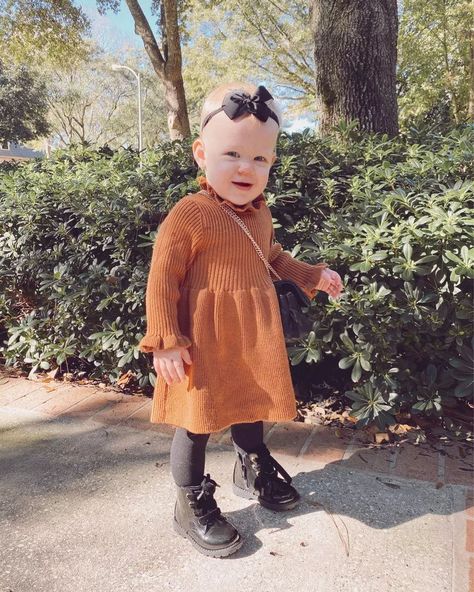 Toddler Dress With Boots, Toddler Girl Outfit Ideas, Girls Boots Outfit, Baby Girl Outfit Ideas, Charlotte Outfits, Toddler Fall Outfits Girl, Baby Baker, Girl Outfit Ideas, Combat Boot Outfit