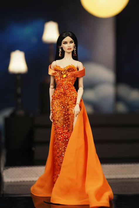 Orange Couture, Dresses Orange, Barbie Dresses, Disney Doll, Custom Barbie, Childhood Dreams, Barbie Dress Fashion, Doll Barbie, Barbie Gowns