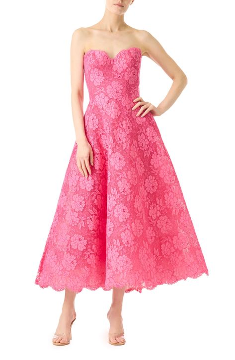 Cocktail Dress Patterns, Halter Cocktail Dress, Lace Cocktail Dress, Pink Bridesmaid Dresses, Mob Dresses, Lace Pink Dress, Lace Strapless, Luxury Dresses, Column Gown