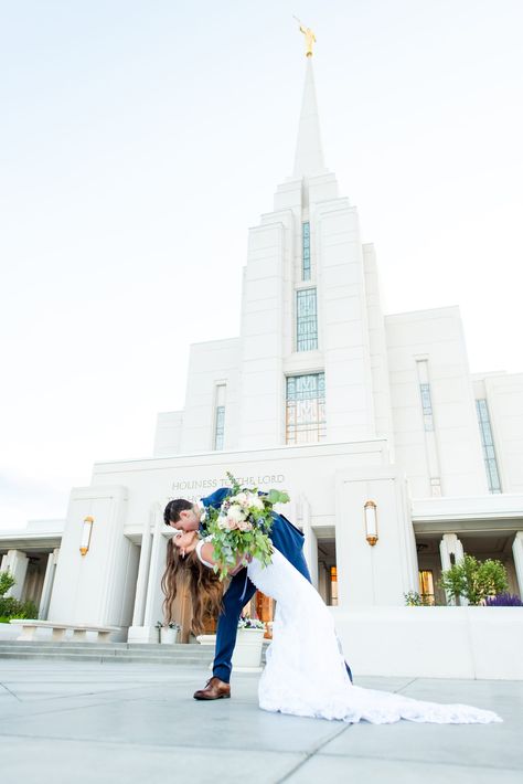 Mountain Formal, Rexburg Temple, Idaho Falls Temple, Rexburg Idaho, Temple Pictures, Idaho Wedding, Temple Wedding, Lds Temple, Perfect Night