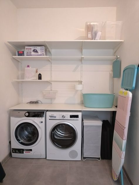 Ikea Washing Room, Ikea Algot, Ikea Laundry Room, House Laundry Room, Upside Down House, Washing Station, Dream Laundry Room, Laundry Room Layouts, Diy Ikea