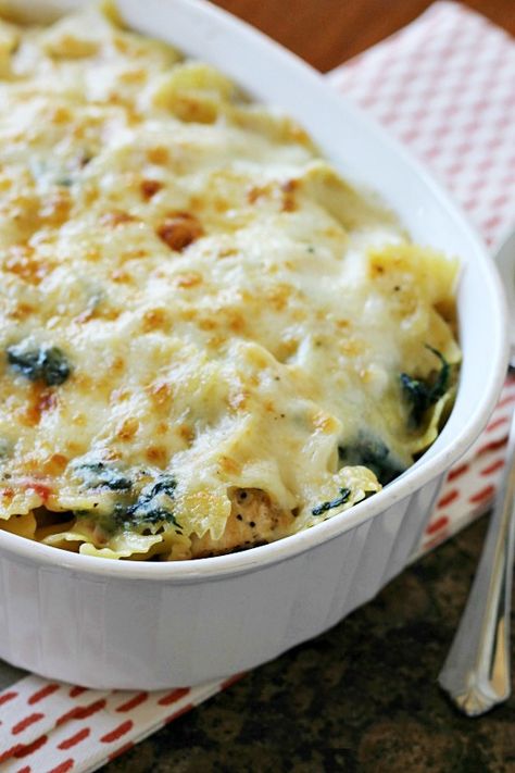 Spinach Artichoke Chicken Pasta, Chicken Artichoke Pasta, Chicken Artichoke, Spinach Artichoke Pasta, Spinach Artichoke Chicken, Pasta Easy, Artichoke Pasta, Chicken Pasta Bake, Artichoke Chicken