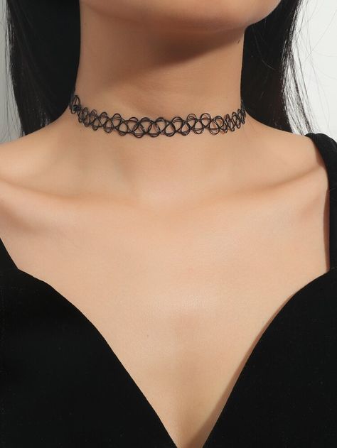 90s Tattoos, Tattoo Choker Necklace, 90s Choker, Tattoo Choker, Pretty Jewelry Necklaces, Black Choker Necklace, Discreet Tattoos, Neck Choker, Choker Necklace Set