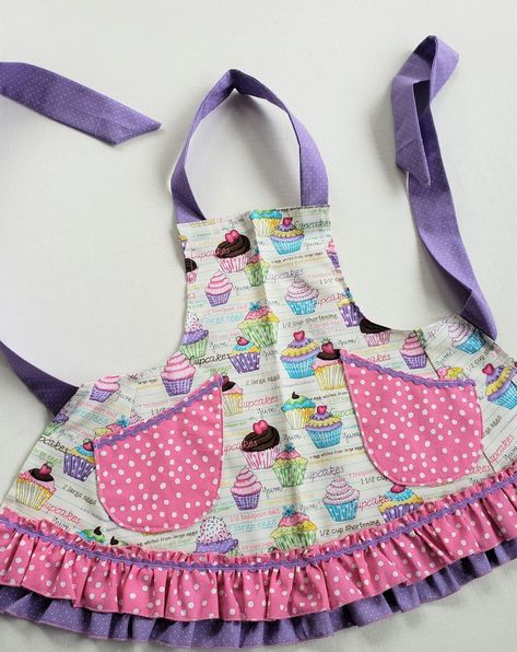 Girls Ruffled Apron-size 3-4-kitchen Apron-dress up Apron-baking Apron-cupcake Apron - Etsy Dress Up Aprons, Child Apron Pattern, Homemade Aprons, Cupcake Apron, Apron Pattern Free, Tea Towels Embroidery, Ruffle Apron, Kids Tutu, Girl Apron