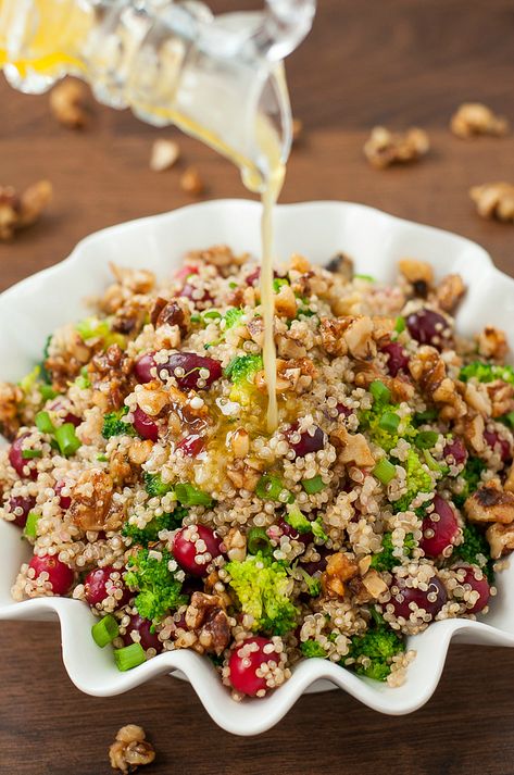 Cranberry Quinoa, Cranberry Quinoa Salad, Healthy Afternoon Snacks, Quinoa Salad Recipes, Fall Recipe, Quinoa Recipes, Quinoa Salad, How To Cook Quinoa, Healthy Salad Recipes