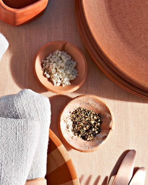 terracotta dinnerware Salt And Pepper Cellars, How To Clean Copper, Terracotta Bowl, Martha Stewart Living, Home Decor Hacks, Cleaning Materials, Dry Clay, Modern Diy, Drinking Glass