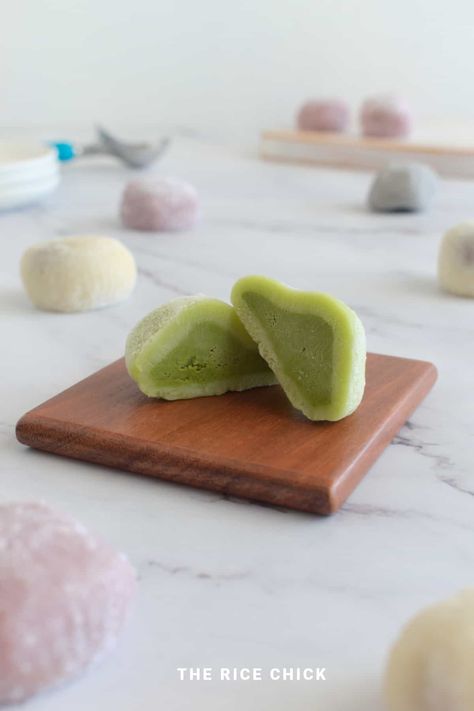 What is mochi ice cream? - The Rice Chick Easy Mochi, Mochi Donuts Recipe, Ice Cream Mochi, What Is Mochi, Mochi Recipes, Cream Mochi, Japanese Rice Cake, Baked Rice Pudding, Creamy Ice Cream