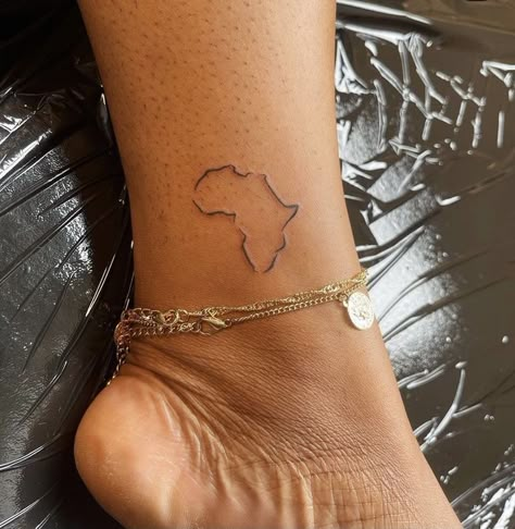 Tattoos For Moms, Fireplace Tv Wall Decor, African Tattoo, Fireplace Tv Wall, Tasteful Tattoos, Petite Tattoos, Tattoos For Black Skin, Pretty Tattoos For Women, Dope Tattoos For Women