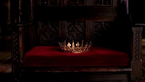 Tudors Aesthetic, Royalty Core, Gryffindor Aesthetic, The Tudors, Royalty Aesthetic, Royal Aesthetic, Opening Credits, Colour Combos, Aesthetic Tumblr