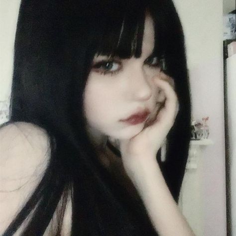 #asian #asiangirl #ulzzang #ulzzanggirl #aesthetic #selca #makeup #grunge #emo #goth Long Black Hair, Long Black, Black Hair, A Woman, Black And White, Hair, White, Black