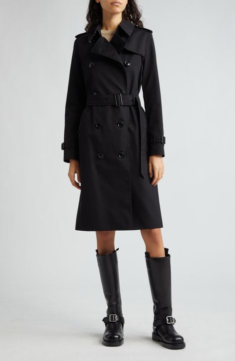 Burberry Kensington Heritage Mid Length Trench Coat available at #Nordstrom Burberry Kensington Trench Coat Outfit, Gabardine Outfit, Trench Coat Outfit, Burberry Outfit, Burberry Coat, Burberry Trench, Burberry Trench Coat, Classic Trench Coat, Trench Coat Black