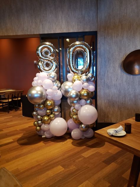 80th Birthday Balloon Decorations, 80 Balloon Decor, 80th Birthday Balloons, Balloon Columns With Numbers, Number Balloon Columns, Balloon Stand Ideas, Business Anniversary Ideas, Ballon Column, Silver And Lilac