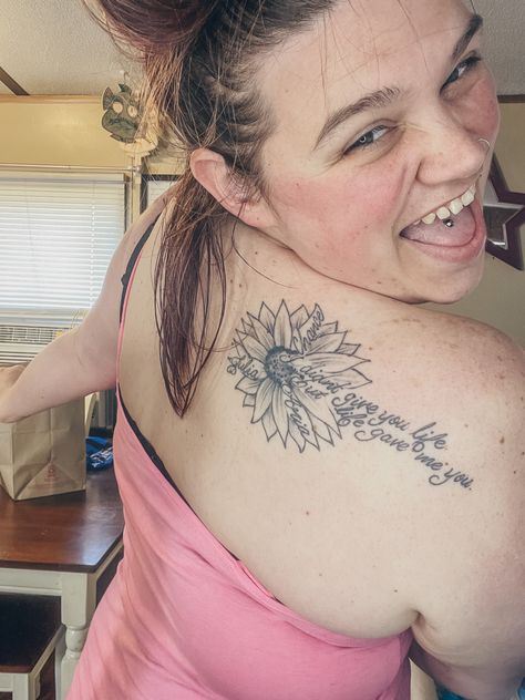 Kid’s names in a sunflower tattoo on my right shoulder Sunflower Tattoo With Kids Names, Tattoo Of Kids, Kids Names Tattoo, Tattoo With Kids Names, Names Tattoo, Kid Name Tattoo, Tattoos With Kids Names, Sunflower Tattoo, Kids Names