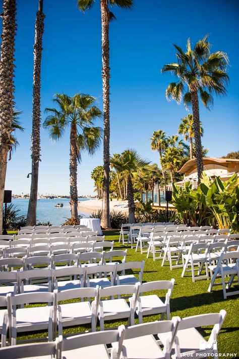 Paradise Point San Diego, Cheap Wedding Reception, San Diego Beach Wedding, Beach Wedding Venues, California Honeymoon, San Diego Wedding Venues, Ocean Wedding, Cheap Wedding Venues, Wedding Venues Beach