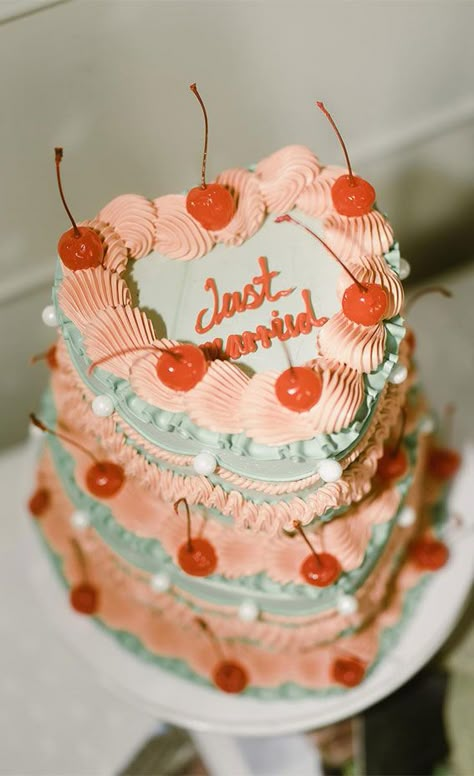 Just married cake, Just married wedding cake, Just married heart cake, Just married cake ideas, just married cake vintage, buttercream wedding cake, minimalist wedding cake, simple wedding cake, vintage wedding cake, wedding cake designs Cool Wedding Cake Toppers, Vintage Heart Cake Just Married, Lambeth Heart Wedding Cake, Vintage Wedding Cake Heart Shape, Creative Wedding Cake Ideas, Indie Wedding Cake, Two Tier Vintage Heart Cake, Kitchy Wedding Cake, 80s Style Wedding Cake