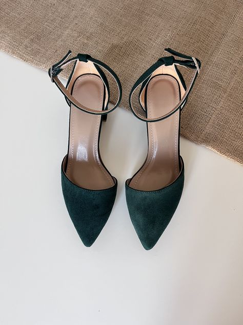 Emerald Green Wedding Shoes, Wedding Shoes Green, Emerald Green Heels, Block Heel Wedding Shoes, Green Suede Shoes, Wedding Shoes For Bride, Shoes For Bride, Emerald Green Wedding, Emerald Green Weddings