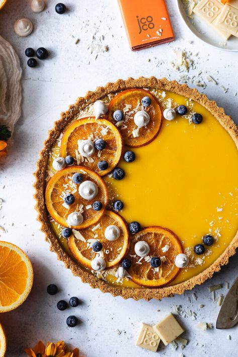 Orange Curd & Spicy White Chocolate Tart White Chocolate Tart, Orange Tart, Orange Curd, Chocolate Tarts Recipe, Chocolate Tart, Sweet Tarts, Tart Recipes, Pavlova, Marshmallows