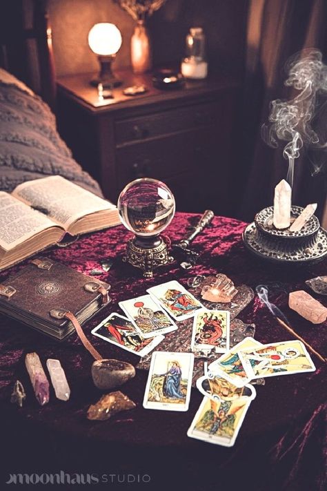 Infuse gothic aesthetic elements into your living spaces with plush furniture, witchcraft books, tarot decks, oracle decks, & dark, mystical accents. This decor style blends your own individual elegance with a witch core charm to create a magical atmosphere that your mind, body, & spirit deserves. ✨ find unique tarot decks, oracle cards, and spiritual, witchy printables at MoonHaus Studio! Witchy Bedroom Aesthetic, Witchy Printables, Diy Oracle Cards, Aesthetic Living Room Ideas, Tarot Cards Aesthetic, Aesthetic Healing, Tarot Card Artwork, Unique Tarot Cards, Card Aesthetic