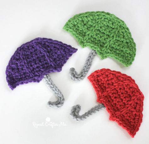 7 Raindrops - Crochet Quiet Book Page 7 - Repeat Crafter Me Crochet Umbrella Applique, Crochet Quiet Book, Crochet Umbrella, Bernat Super Value Yarn, Toddler Crochet, Crochet Alphabet, Disney Crochet Patterns, Crochet Applique Patterns Free, Crochet Embellishments